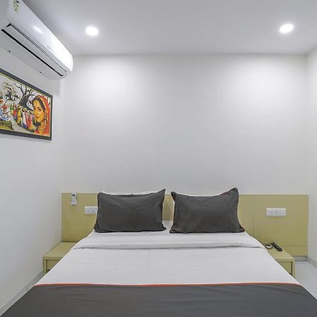 Hotel O La Veera Αχμπανταμπάντ Εξωτερικό φωτογραφία