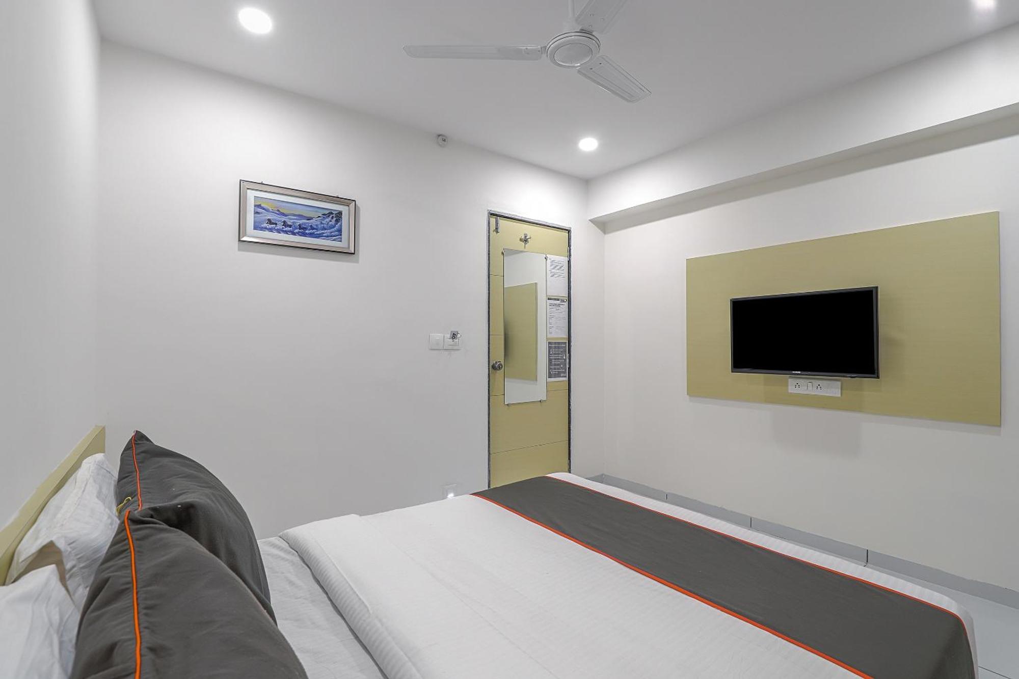 Hotel O La Veera Αχμπανταμπάντ Εξωτερικό φωτογραφία